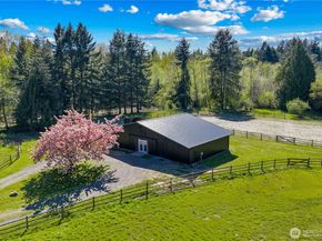7200 NE Day Road W, Bainbridge Island WA 98110