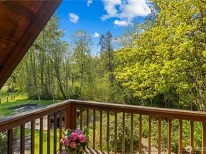 7200 NE Day Road W, Bainbridge Island WA 98110