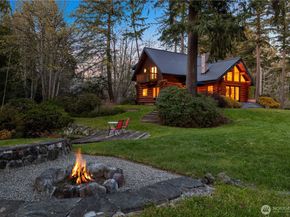 7200 NE Day Road W, Bainbridge Island WA 98110