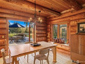 7200 NE Day Road W, Bainbridge Island WA 98110
