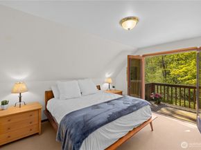 7200 NE Day Road W, Bainbridge Island WA 98110