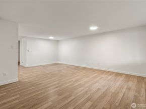 3834 175th Avenue NE G16, Redmond WA 98052