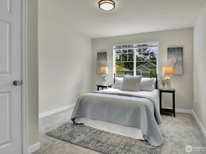 25052 SE 43rd Way, Sammamish WA 98029