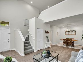 25052 SE 43rd Way, Sammamish WA 98029