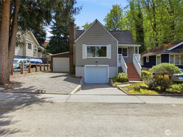 2307 SW myrtle Street, Seattle WA 98106