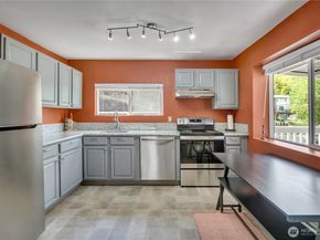 2307 SW myrtle Street, Seattle WA 98106