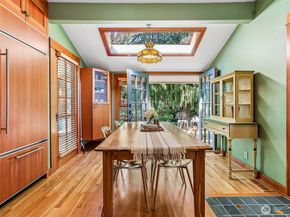 1514 NE 70th Street, Seattle WA 98115