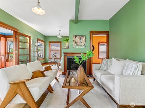 1514 NE 70th Street, Seattle WA 98115