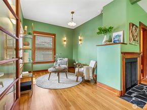 1514 NE 70th Street, Seattle WA 98115