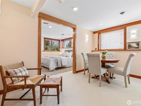 1514 NE 70th Street, Seattle WA 98115