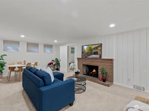 327 108 Avenue SE, Bellevue WA 98004