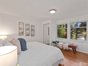 327 108 Avenue SE, Bellevue WA 98004