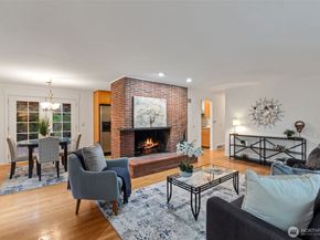 327 108 Avenue SE, Bellevue WA 98004