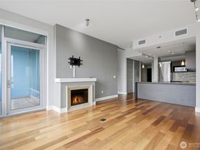 737 olive Way 2906, Seattle WA 98101