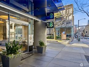 737 olive Way 2906, Seattle WA 98101