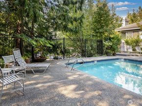 1300 Bellevue Way NE 2, Bellevue WA 98004