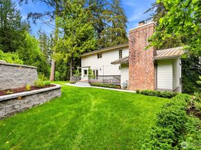 132 224th Street SE, Bothell WA 98021