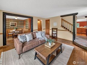 3306 217th Place SE, Sammamish WA 98075