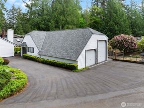3306 217th Place SE, Sammamish WA 98075