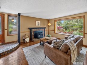 3306 217th Place SE, Sammamish WA 98075