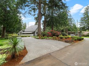 3306 217th Place SE, Sammamish WA 98075