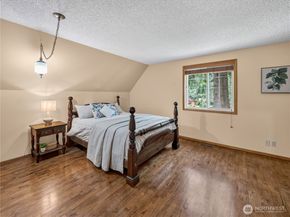 3306 217th Place SE, Sammamish WA 98075
