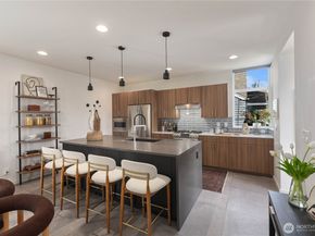 6735 Alonzo Avenue NW A, Seattle WA 98117
