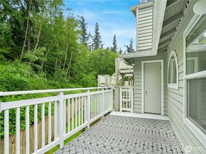 5620 14th Drive W Q201, Everett WA 98203