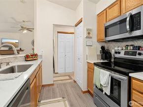 5620 14th Drive W Q201, Everett WA 98203