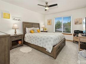 5620 14th Drive W Q201, Everett WA 98203