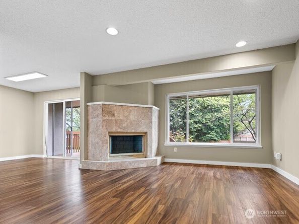 19203 40th Avenue W A4, Lynnwood WA 98036