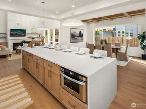3829 142nd Place SE, Bellevue WA 98006
