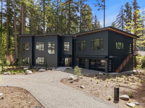 13970 Manzanita Road NE, Bainbridge Island WA 98110