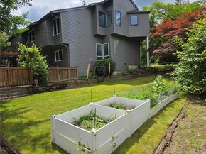 750 Kalmia Court NW, Issaquah WA 98027