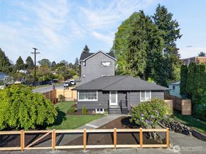 3402 48th Avenue SW, Seattle WA 98116