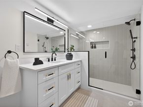3402 48th Avenue SW, Seattle WA 98116
