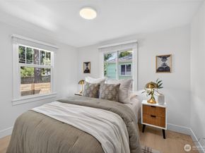 3402 48th Avenue SW, Seattle WA 98116