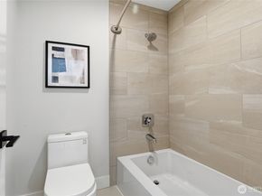 719 Edmonds Way, Edmonds WA 98020