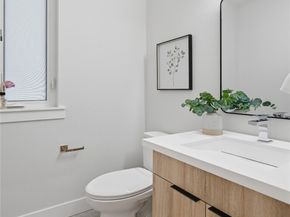 719 Edmonds Way, Edmonds WA 98020