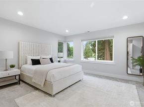 719 Edmonds Way, Edmonds WA 98020