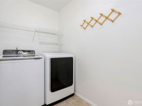 13000 Admiralty Way G101, Everett WA 98204