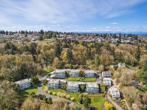 2349 Harbor Avenue SW 701, Seattle WA 98126