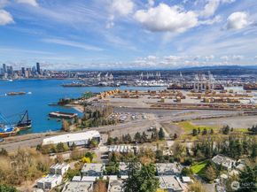 2349 Harbor Avenue SW 701, Seattle WA 98126