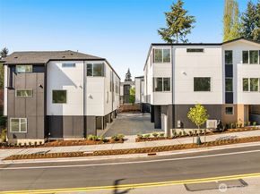 18002 C 10th Avenue NE, Shoreline WA 98155