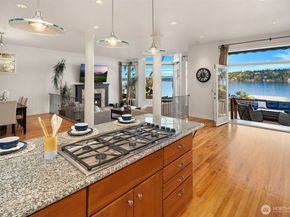 8418 Island Drive S, Seattle WA 98118