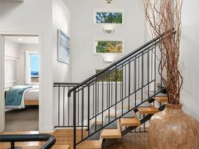 8418 Island Drive S, Seattle WA 98118
