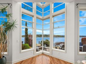 8418 Island Drive S, Seattle WA 98118