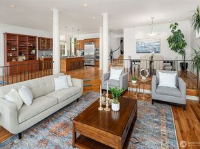 8418 Island Drive S, Seattle WA 98118