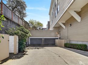 2350 10th Avenue E 201, Seattle WA 98102