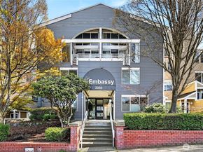 2350 10th Avenue E 201, Seattle WA 98102